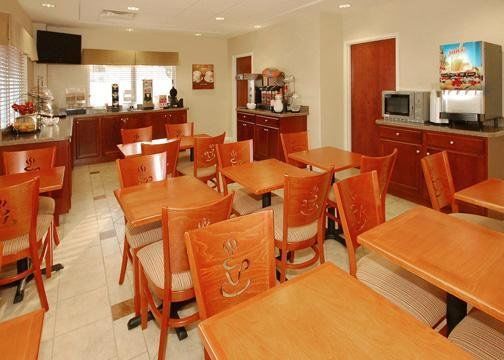 Avon - Hotel
